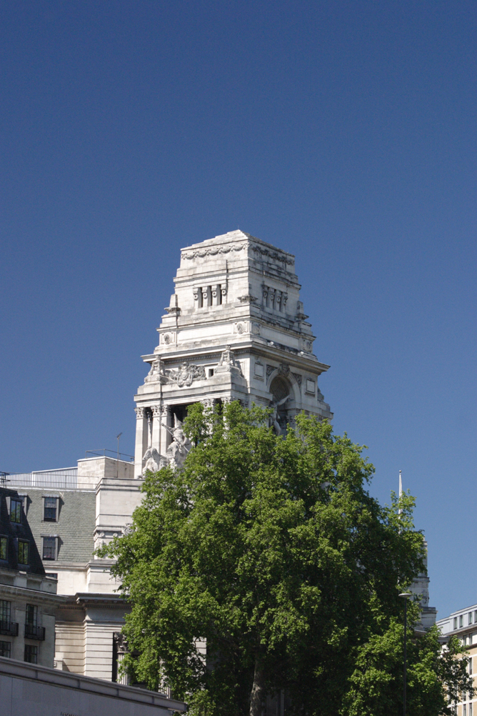 1930s offices at Tower Hill in the city.